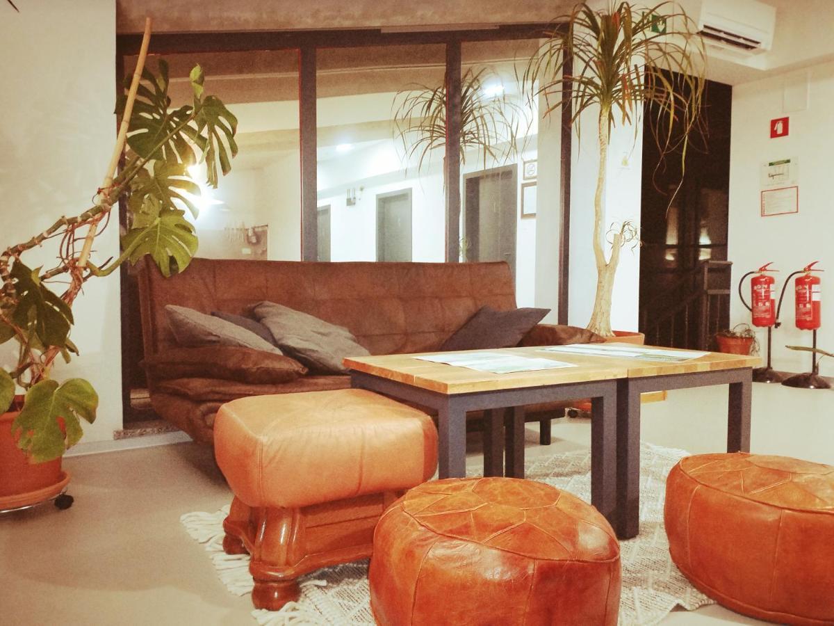 Garage Hostel Нова-Горица Экстерьер фото